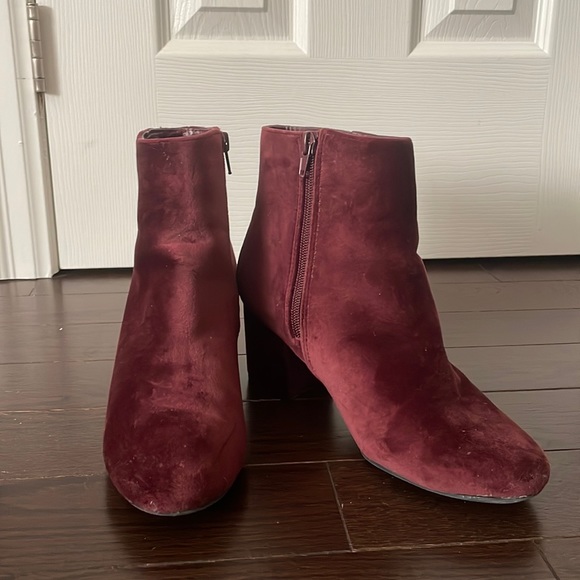 maroon ankle boot - Picture 1 of 3